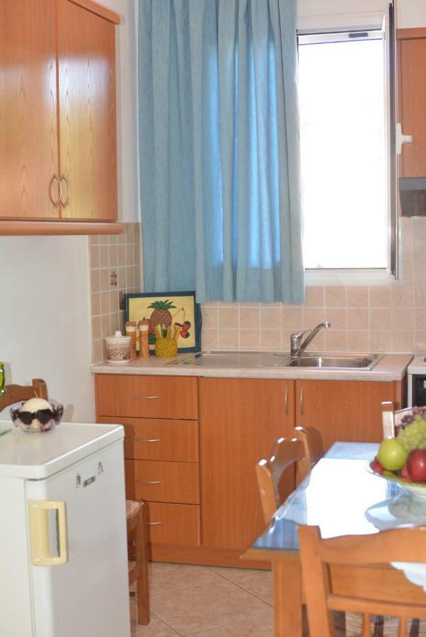 Reginas Studios Athéras المظهر الخارجي الصورة