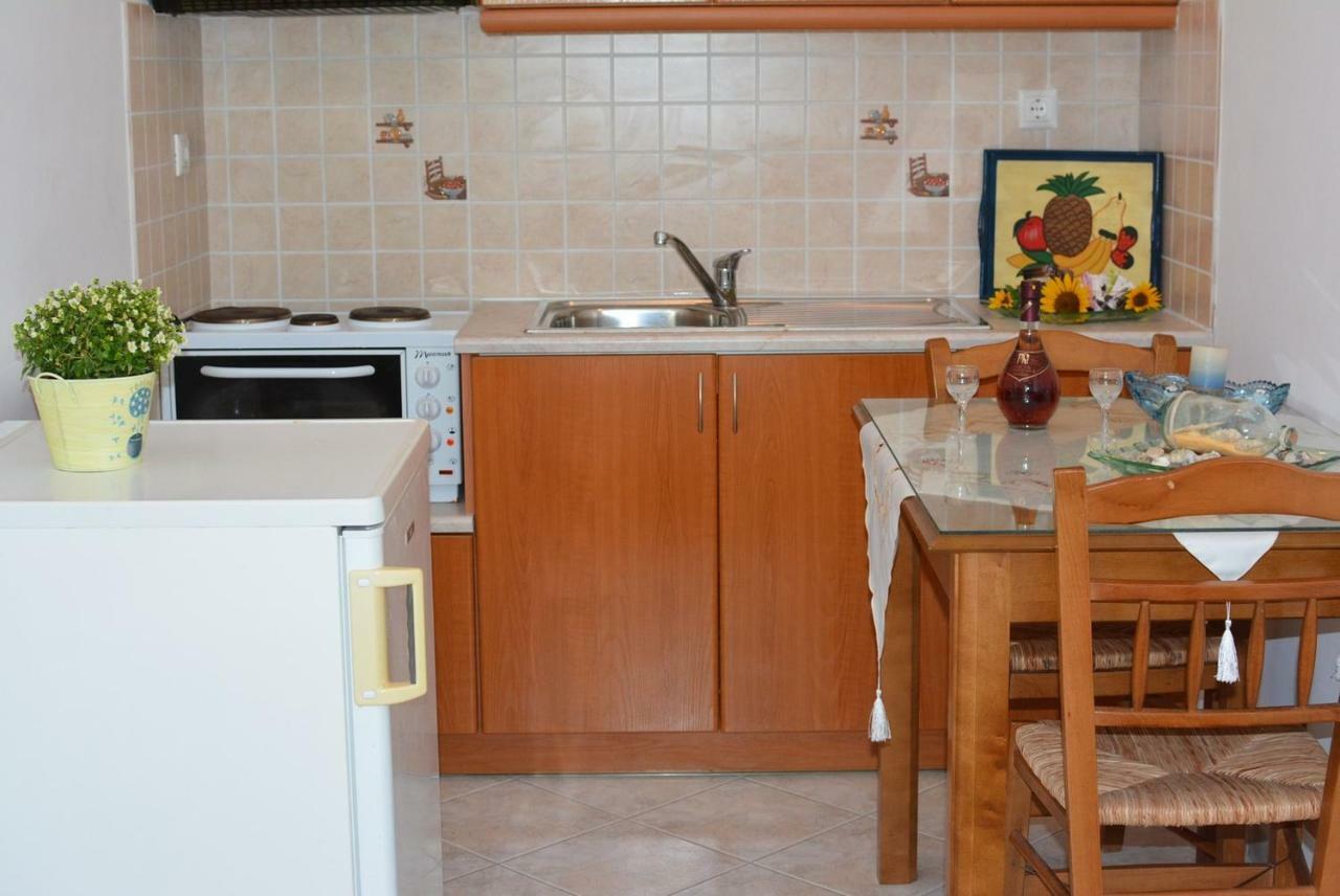 Reginas Studios Athéras المظهر الخارجي الصورة
