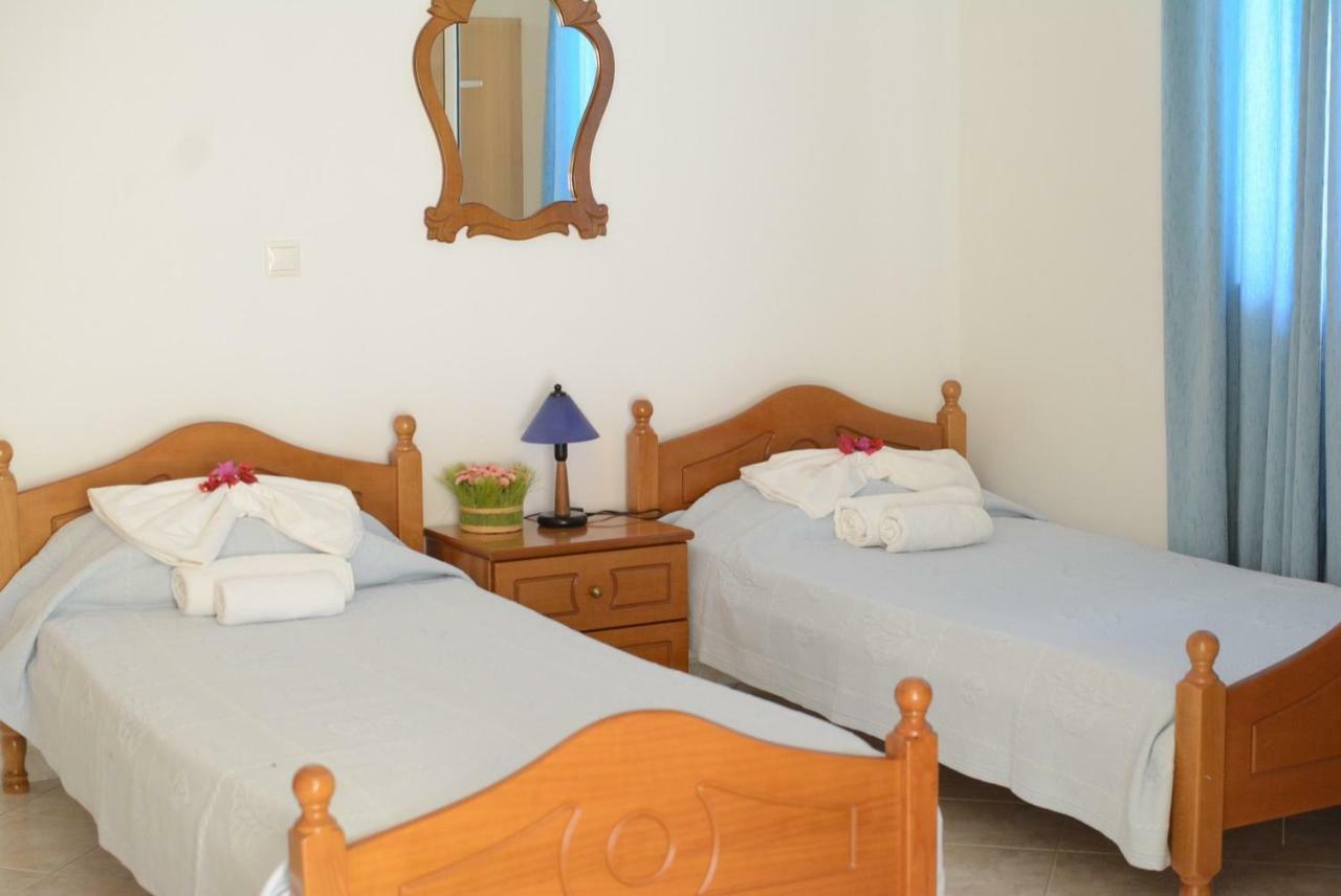 Reginas Studios Athéras المظهر الخارجي الصورة